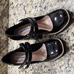 Steve Madden Twice Pumps